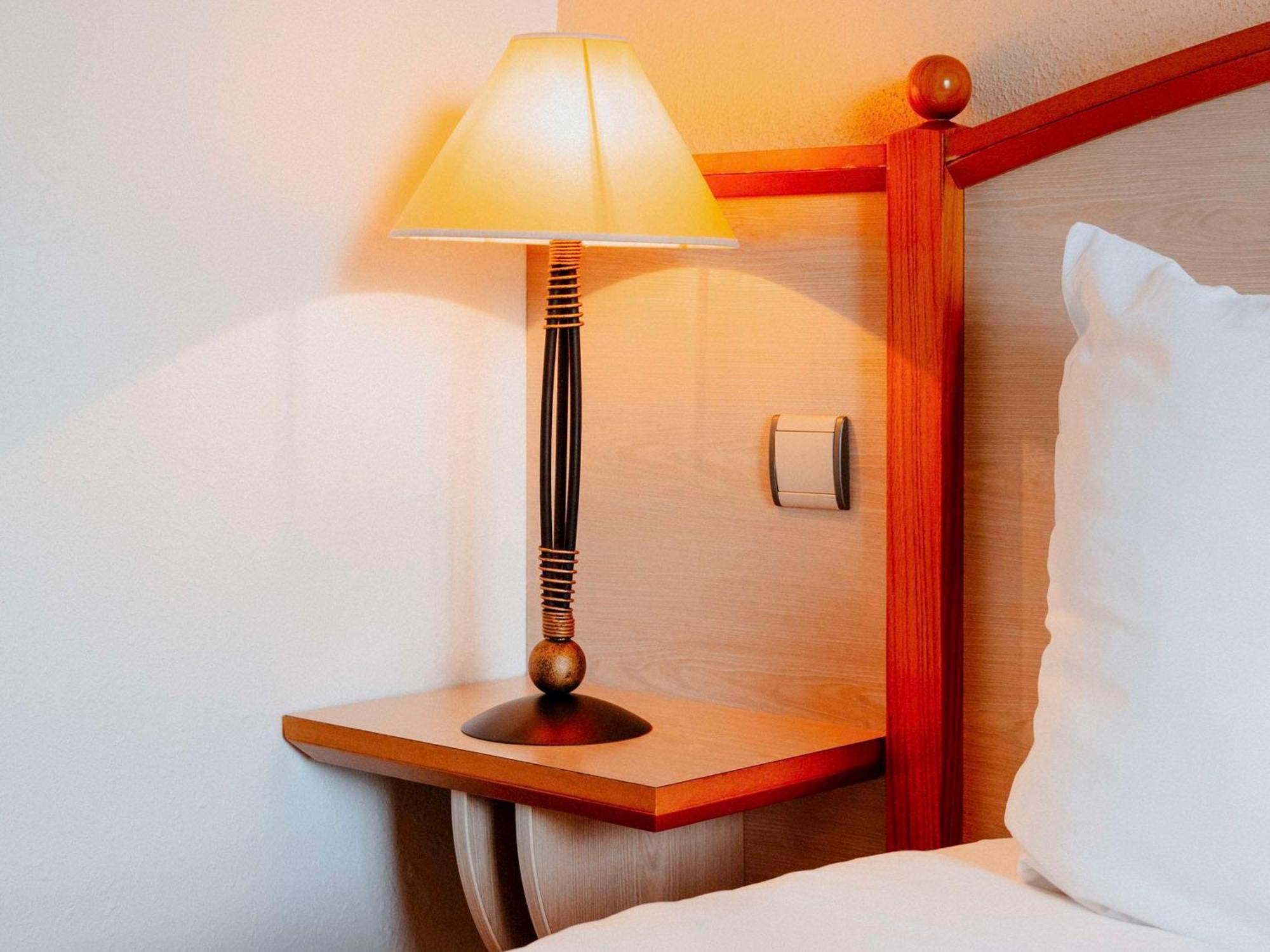 Mercure Nevers Pont De Loire Eksteriør billede